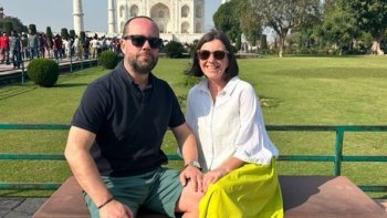 taj-mahal-tour-with-entrance-tickets-and-lunch
